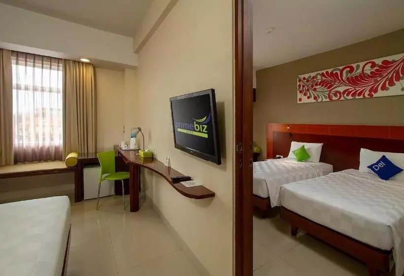 Fotos del hotel Primebiz  Kuta:  9