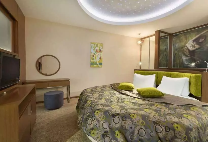 Fotos del hotel Ramada By Wyndham Podgorica:  24