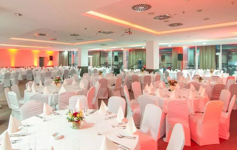 Fotos del hotel Ramada By Wyndham Podgorica:  4