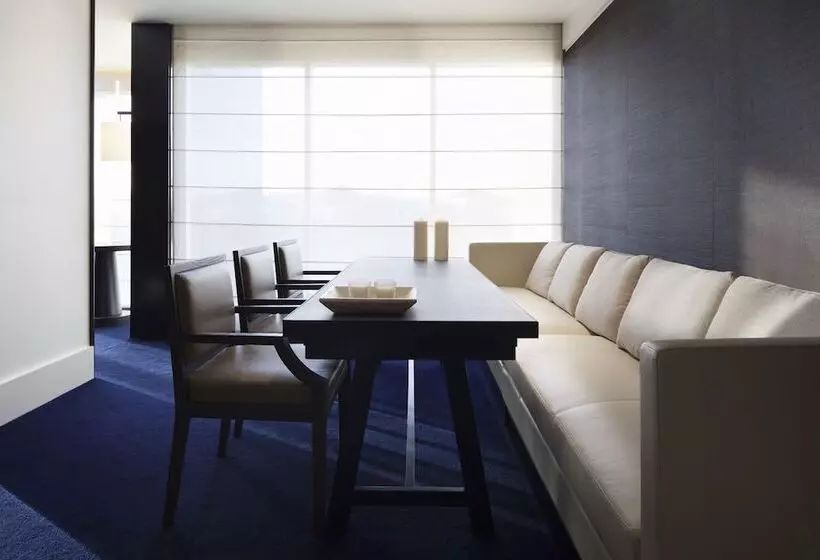 Fotos del hotel Realm:  16