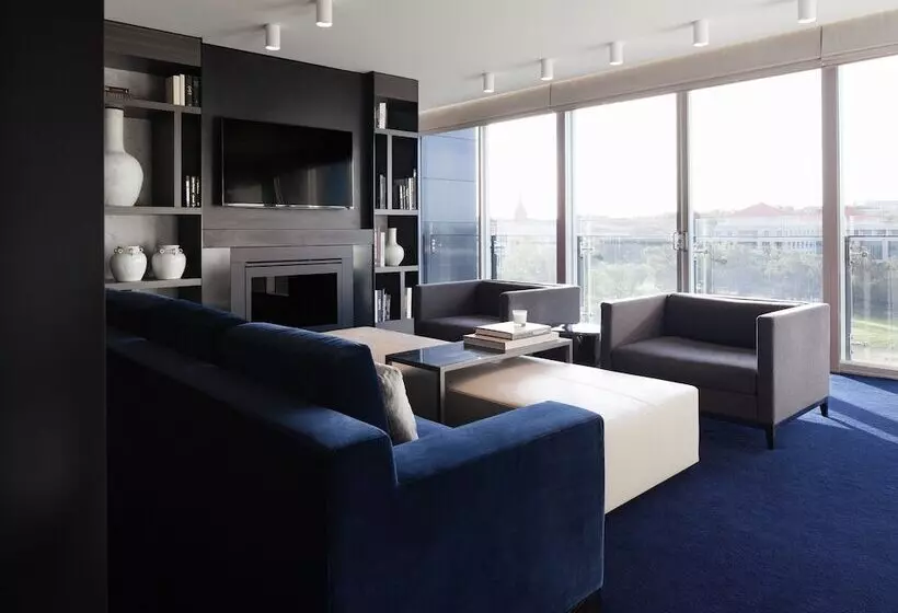 Fotos del hotel Realm:  12