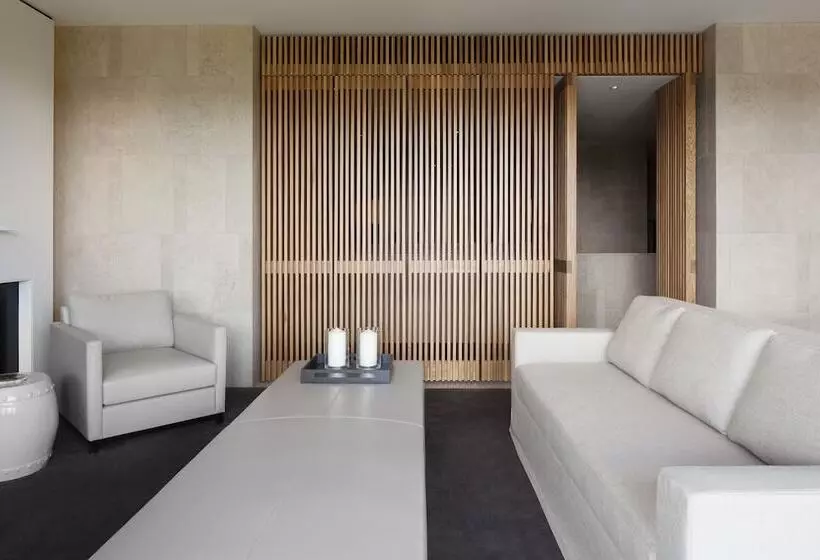 Fotos del hotel Realm:  15