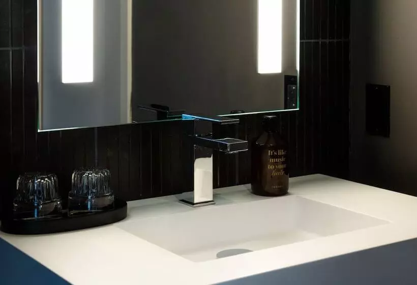 Fotos del hotel Uma House by Yurbban South Beach:  24