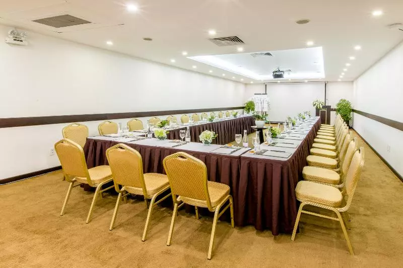 Fotos del hotel Paragon Saigon:  7