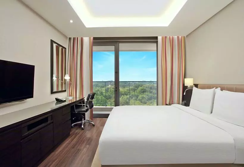 Fotos del hotel Doubletree Suites By Hilton Bangalore:  25