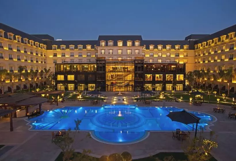 Renaissance Cairo Mirage City