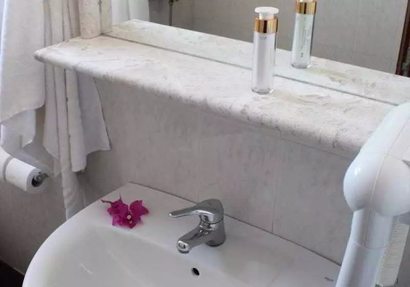 Fotos del hotel Rodian Gallery Hotel Apartments:  19