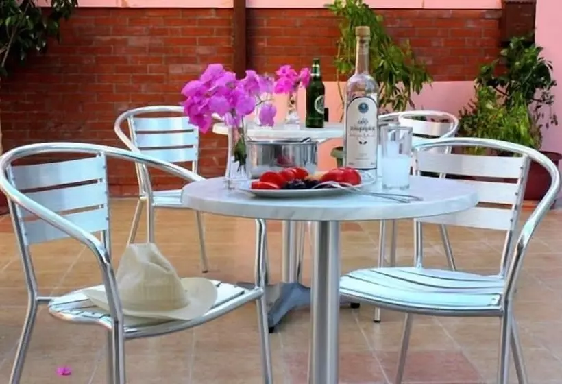 Fotos del hotel Rodian Gallery Hotel Apartments:  4