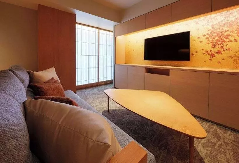 The Hotel Kyoto Palace, Bw Signature Collection