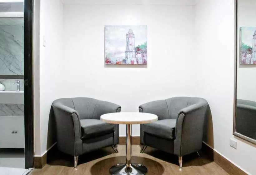 Fotos del hotel Diamond Suites And Residences:  3