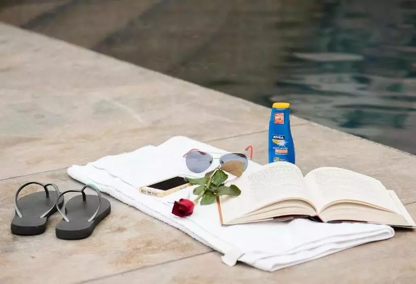 Fotos del hotel Diamond Suites And Residences:  2