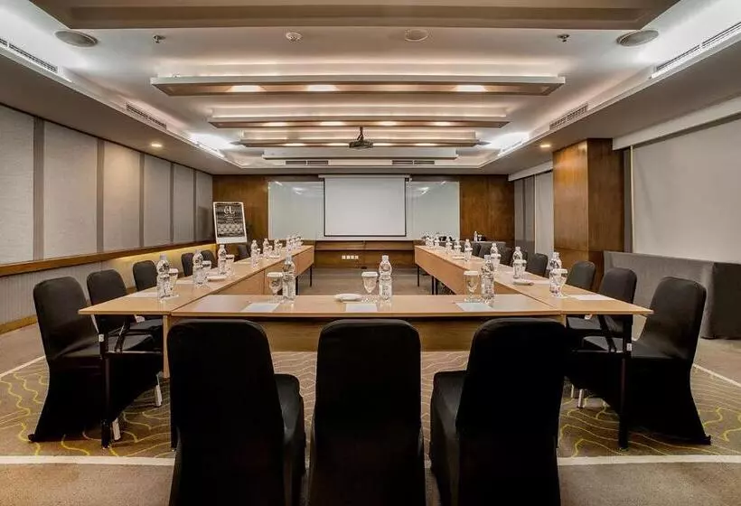 Fotos del hotel él  Royale Jakarta:  5