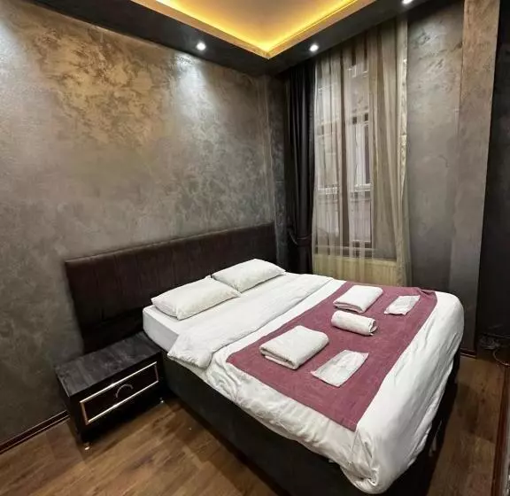 Fotos del hotel Alyon Suite:  2