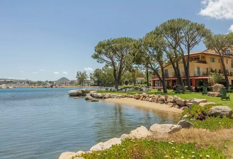 Hôtel Restaurant Le Goéland