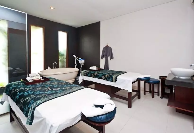 Fotos del hotel The Dipan Resort Petitenget:  22