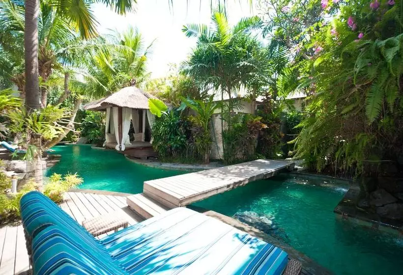 Fotos del hotel The Dipan Resort Petitenget:  9