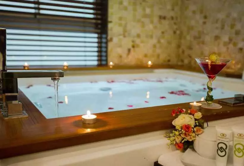 Fotos del hotel Golden Silk Boutique:  19