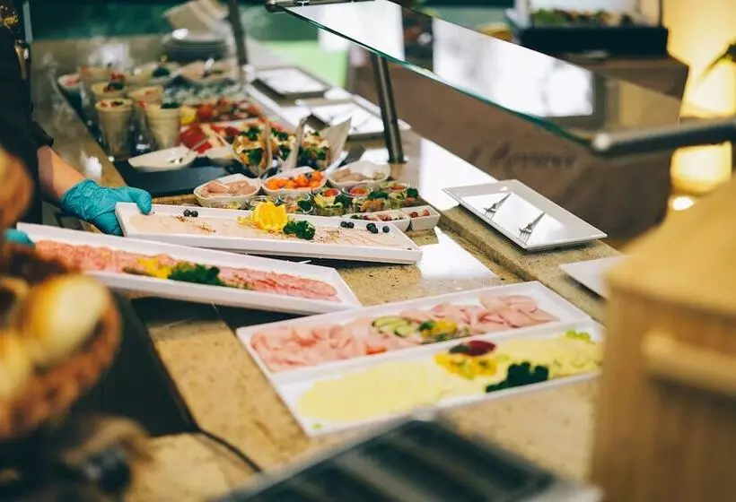 Fotos del hotel L'arrivée Hotel & Spa:  19