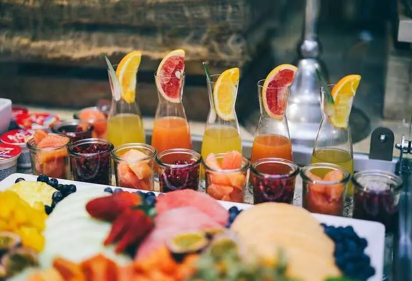 Fotos del hotel L'arrivée Hotel & Spa:  18