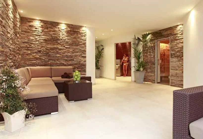 L’arrivée Hotel & Spa