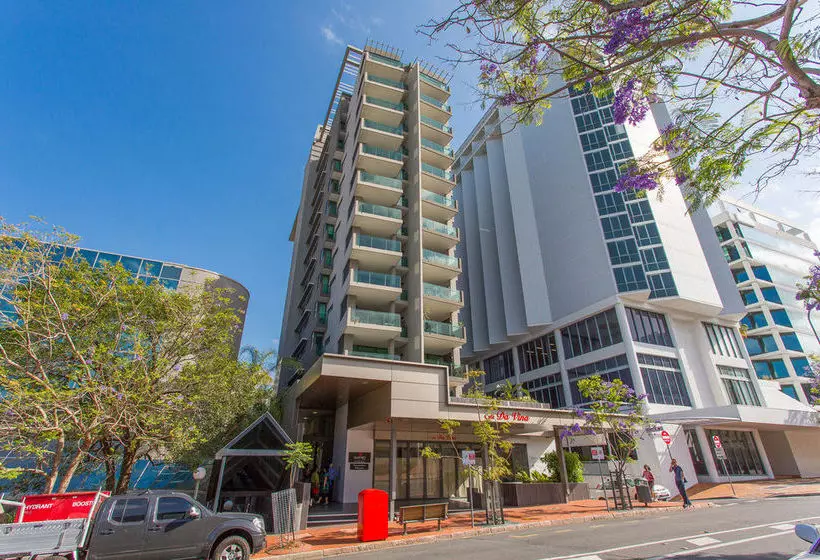 Fotos del hotel Quattro On Astor Apartments:  9