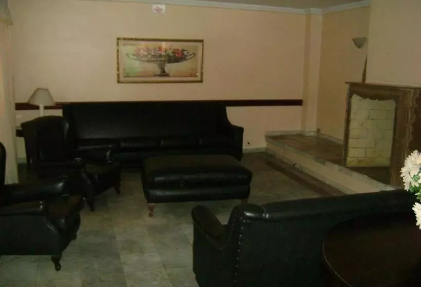 Fotos del hotel Reinales Plaza:  24