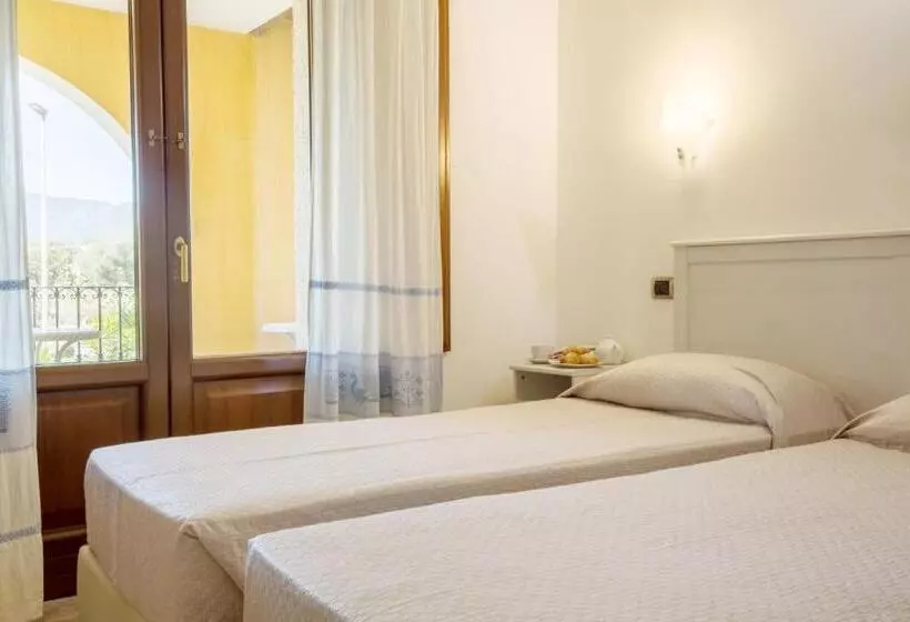 Fotos del hotel Sa Suergia:  11