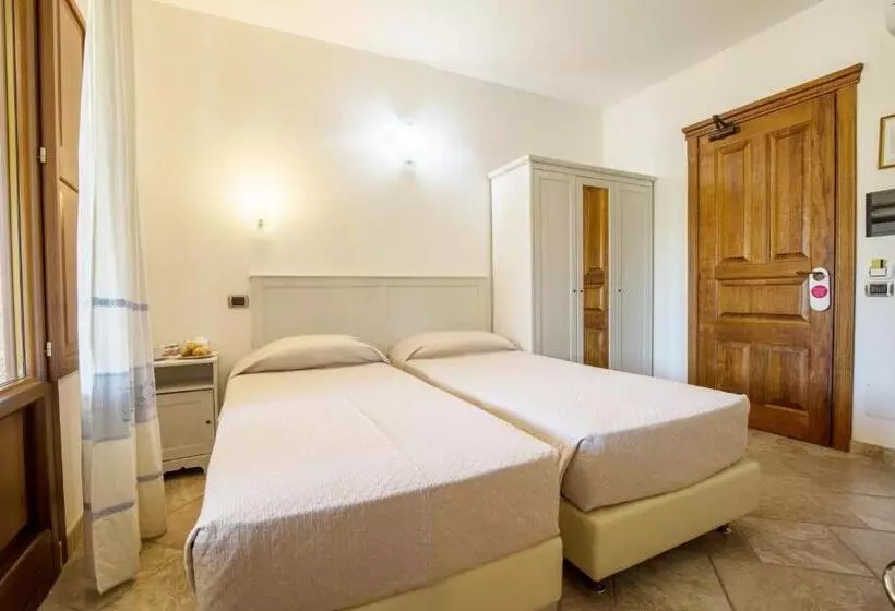 Fotos del hotel Sa Suergia:  16