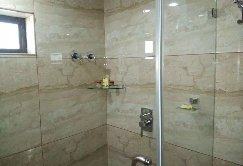 Fotos del hotel Yuvarani Residency:  4