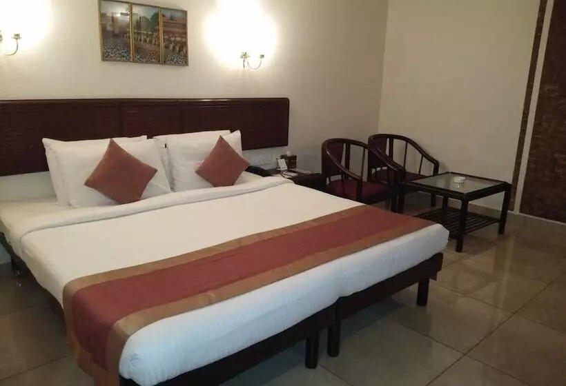 Fotos del hotel Yuvarani Residency:  20