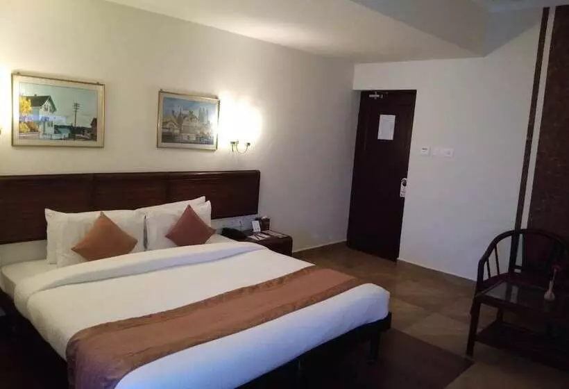 Fotos del hotel Yuvarani Residency:  17