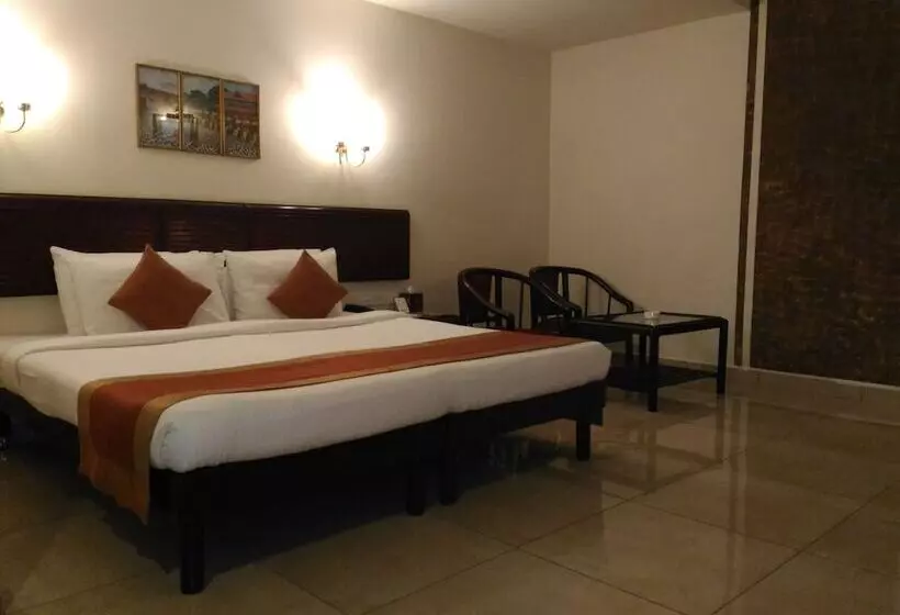 Fotos del hotel Yuvarani Residency:  21