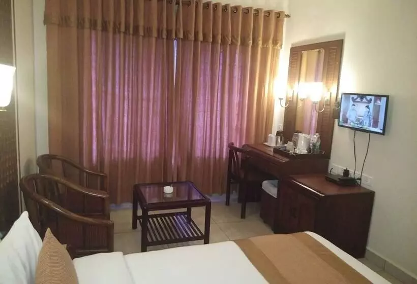 Fotos del hotel Yuvarani Residency:  24