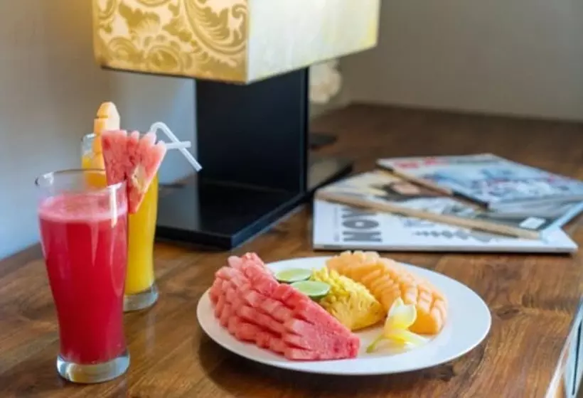 Fotos del hotel The Akasha Luxury Villas and Boutique Hotel:  3