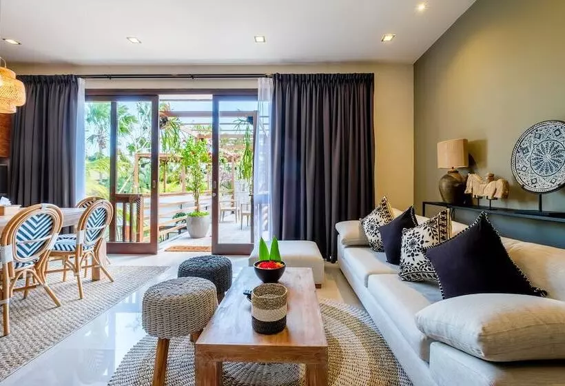 Fotos del hotel The Akasha Luxury Villas and Boutique Hotel:  23