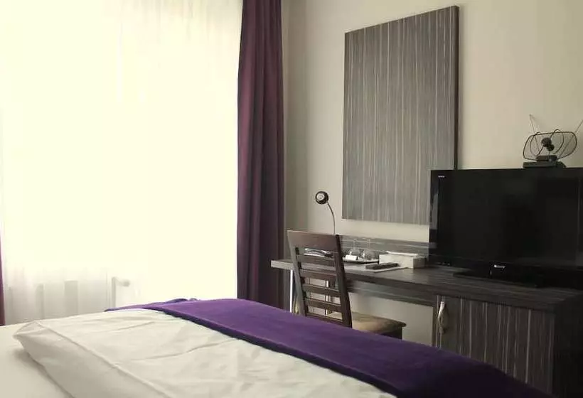 Fotos del hotel Famosa:  12