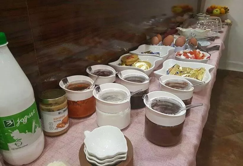 Fotos del hotel Herc Sarajevo:  22