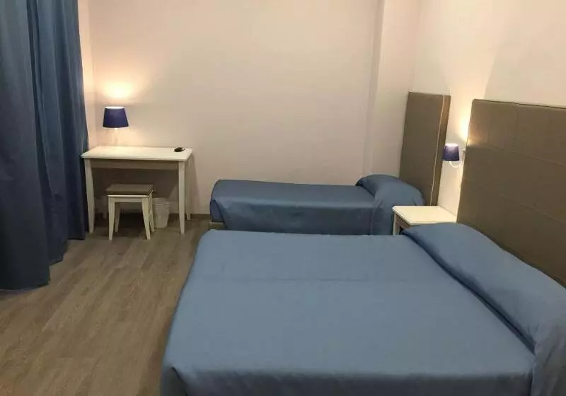 Fotos del hotel Magenta:  3