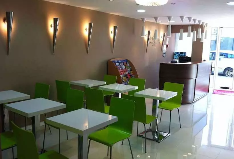 Fotos del hotel Prince Regent  Excel London:  5