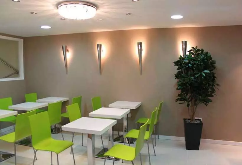 Fotos del hotel Prince Regent  Excel London:  3