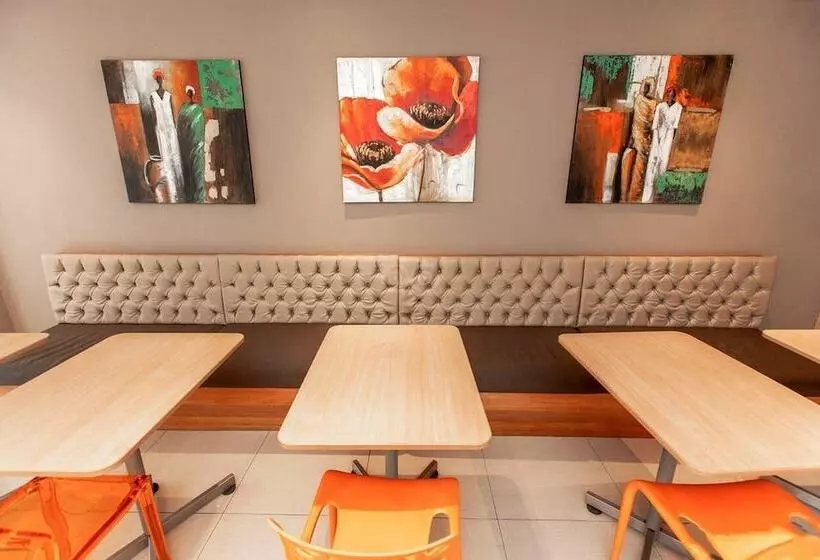 Fotos del hotel Sm Hotel And Business:  4