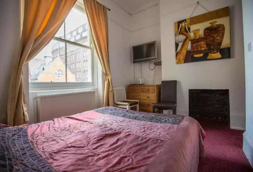 Fotos del hotel Cecil House:  15