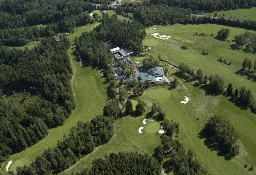 Fotos del hotel Kavalerie:  12