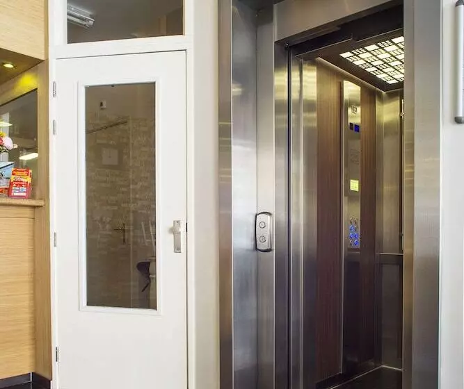 Fotos del hotel Larende:  18