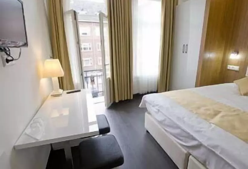 Fotos del hotel Larende:  9