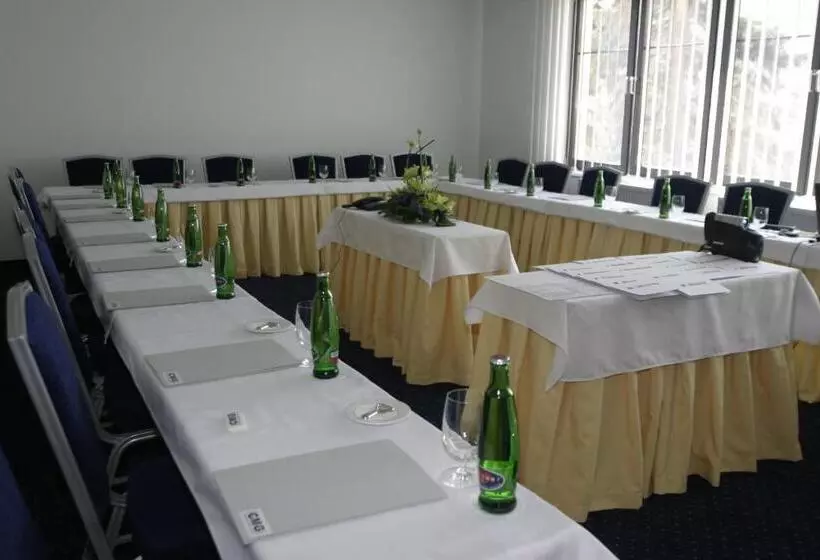 Fotos del hotel Coronet:  4