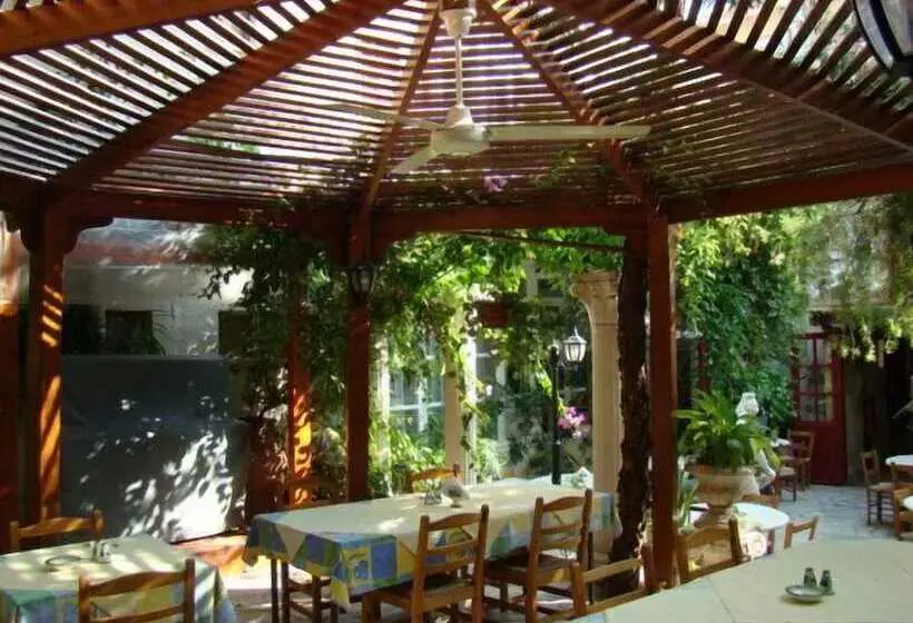 Fotos del hotel Kiniras Traditional Hotel & Restaurant:  9