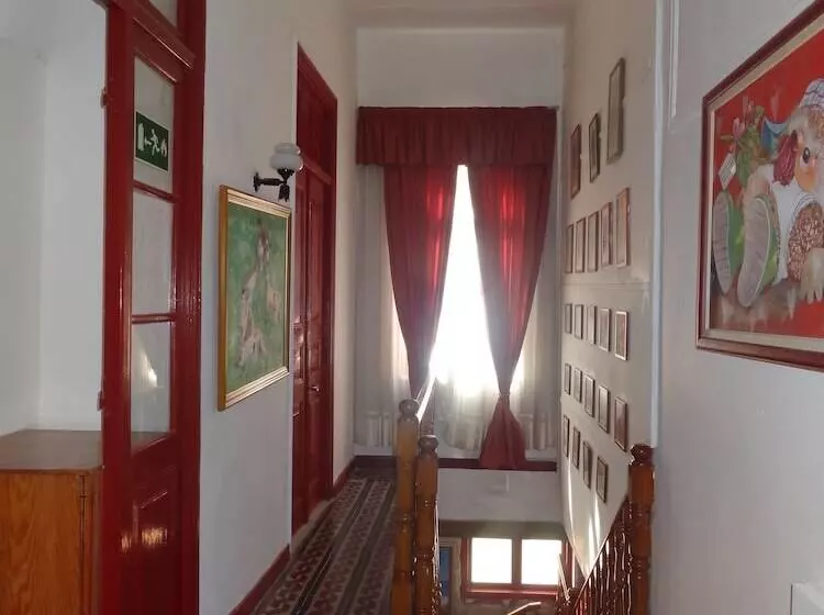 Fotos del hotel Kiniras Traditional Hotel & Restaurant:  2