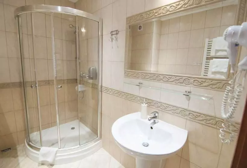 Fotos del hotel Artur:  17