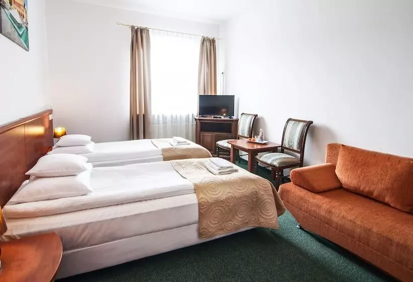 Fotos del hotel Artur:  2